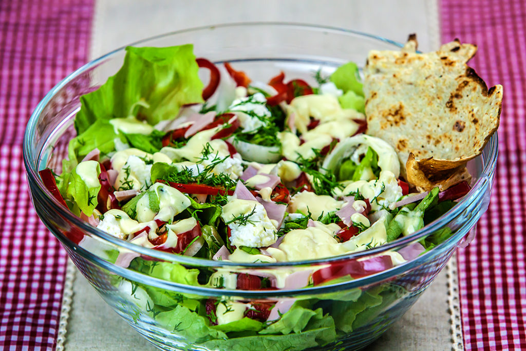 Salade verte au blanc de poulet ou jambon