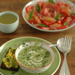 Crème d’herbes et tartine de brouillade au Tofu