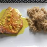 Pavé de truite rotie au curcuma et lait de coco