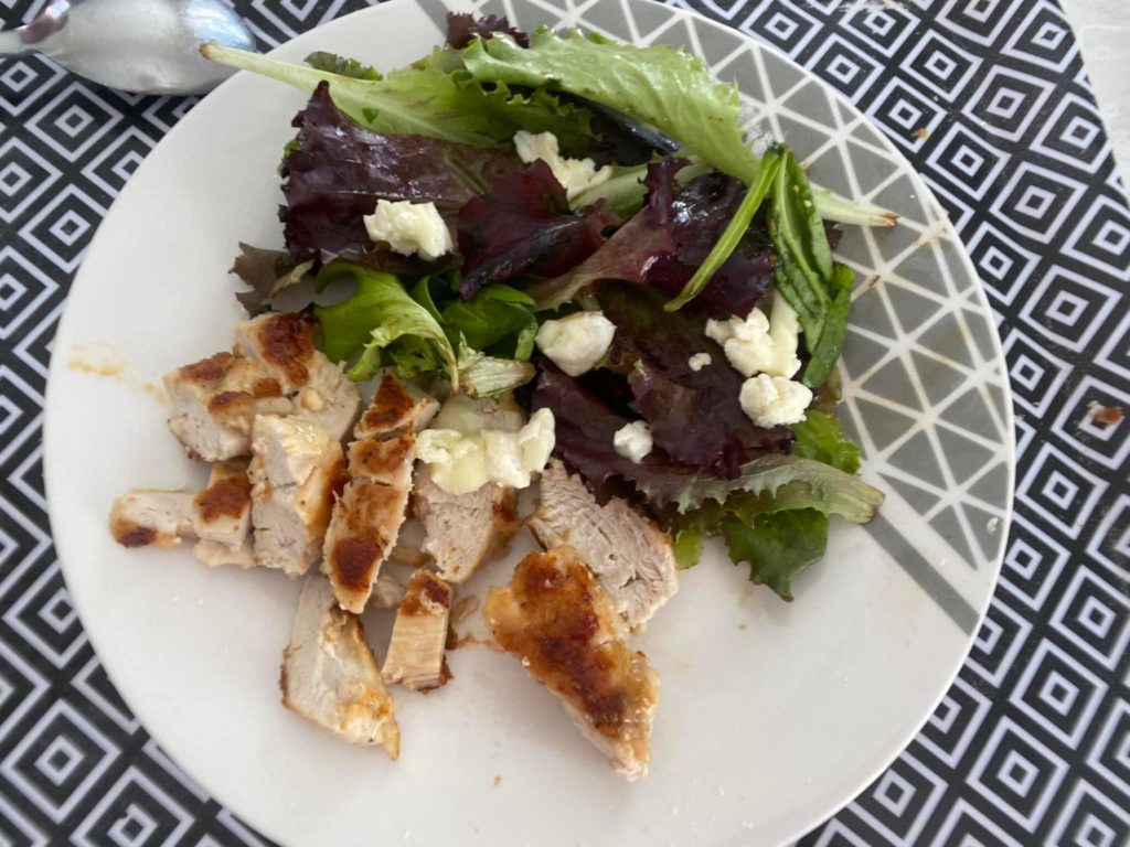 Salade poulet, roquette & feta